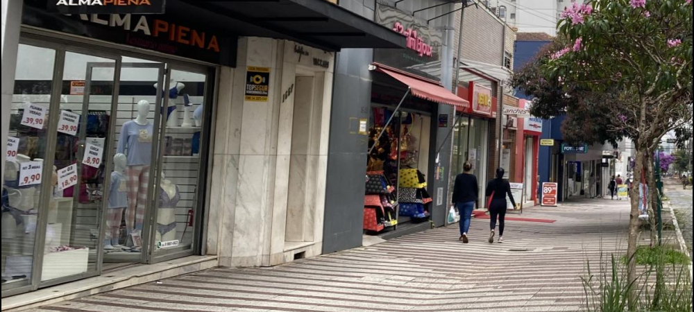 Ação para abertura do comércio é indeferida em Caxias