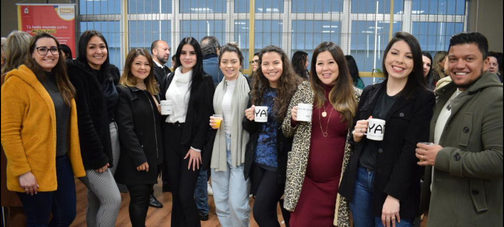 Dicas e estratégias sobre experiência do cliente no Café com Ideias 