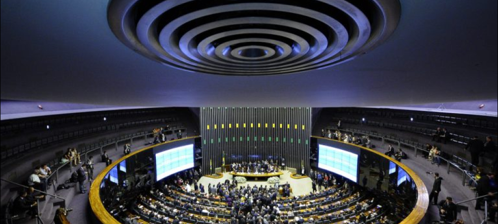 Projeto de Lei que garante isonomia da categoria em relação a atividades similares segue agora para a Câmara dos Deputados