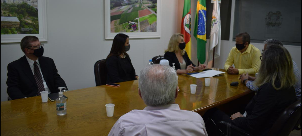 Presidente da Câmara recebe o Sindilojas Caxias  