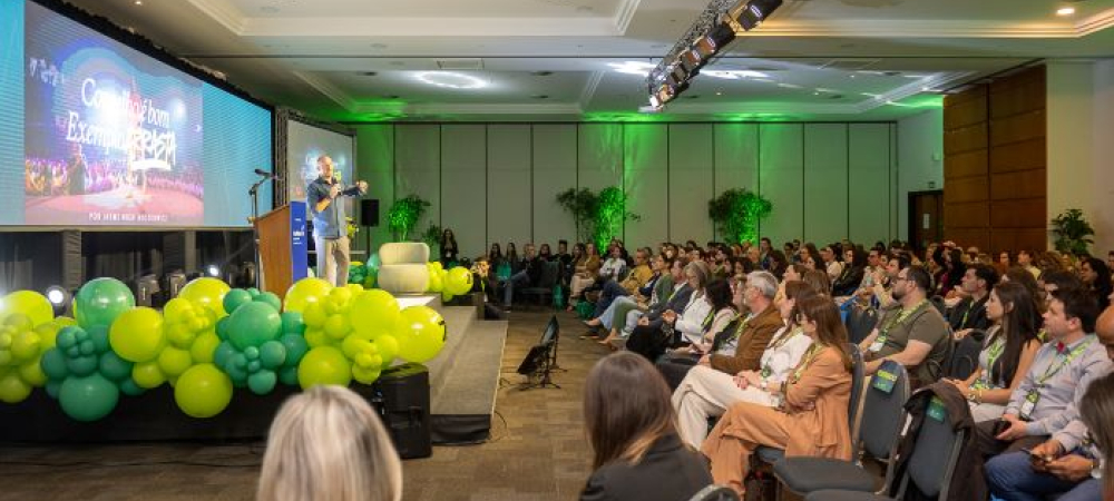 Simpósio do Varejo apresenta nova marca para edição de 2026