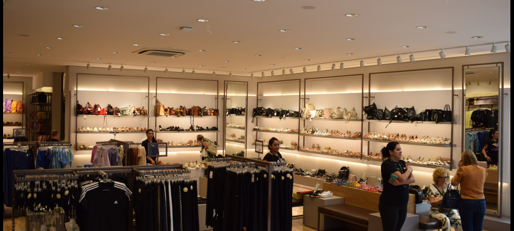 Comércio poderá abrir no feriado de Nossa Senhora Aparecida