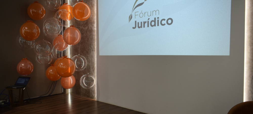 Fórum Jurídico 14/04