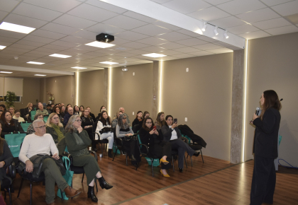 Empresários recebem orientações práticas sobre a NR-01 em workshop do Sindilojas Caxias