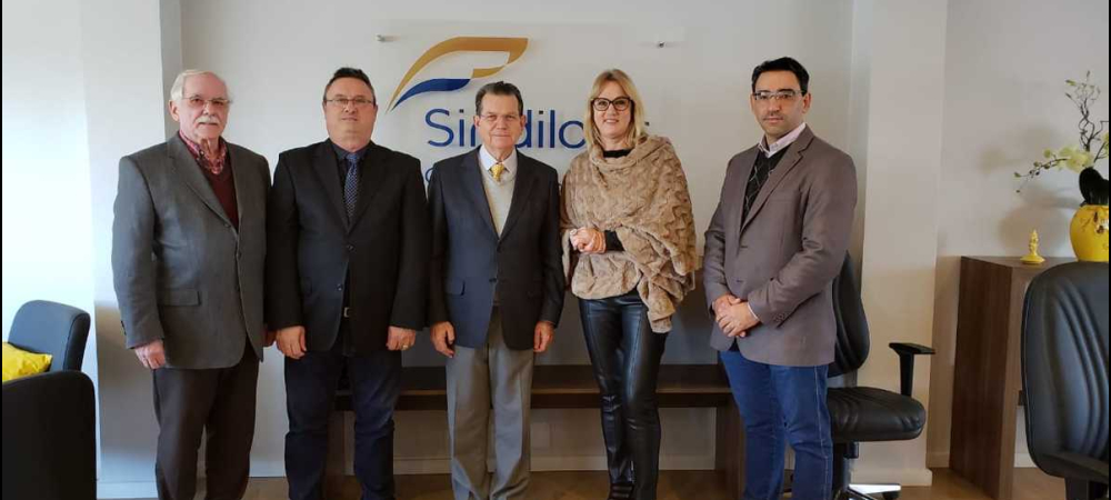 Sindilojas recebe presidente da Fecomércio-RS em Caxias
