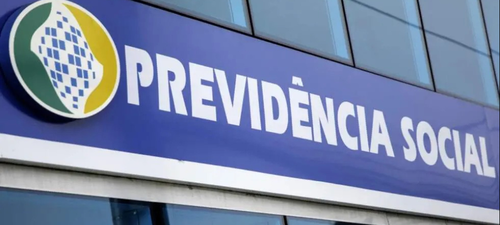STF decide que aposentados têm direito a ?revisão da vida toda?